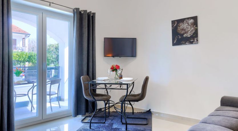 Photo of Amra 2 Apartment 2