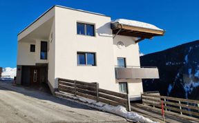 Photo of Alpenliebe Apartment 4