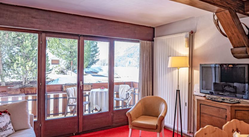 Photo of Chesa Murtel