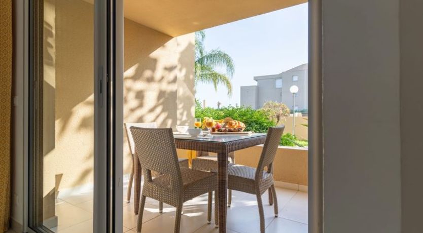 Photo of MB4 piscine Apartment 2