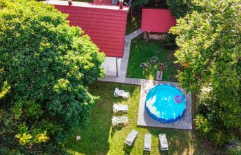 Ravno Holiday Home