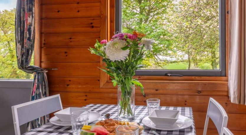 Photo of Lodge 6 - Hot Tub Lodge