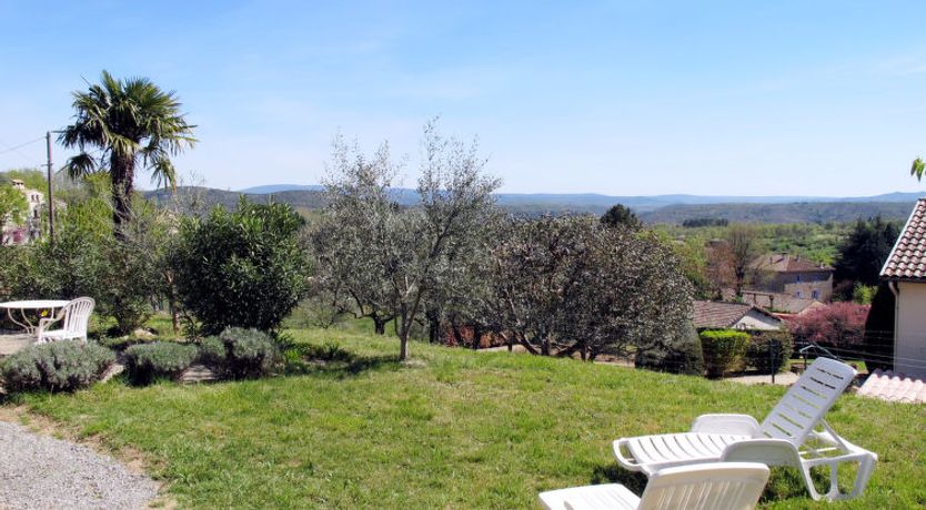 Photo of Les Lauriers Roses