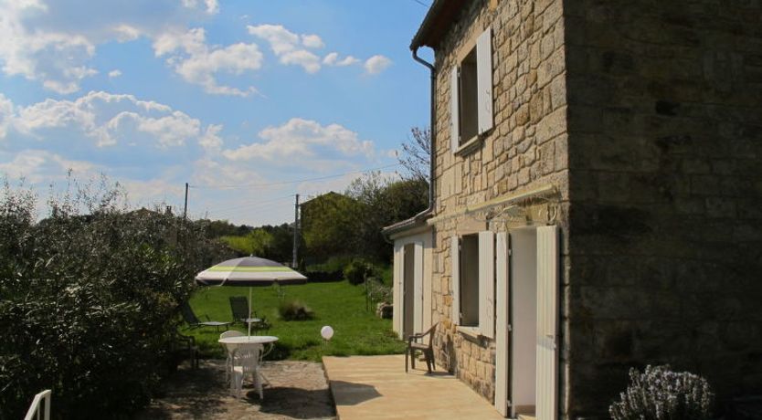 Photo of Les Lauriers Roses