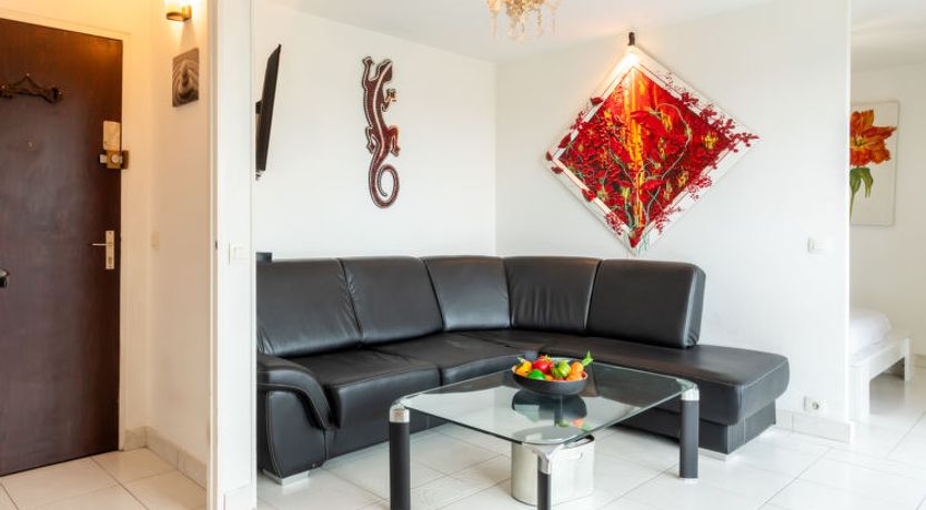 Photo of Les Flots Bleus Apartment 10