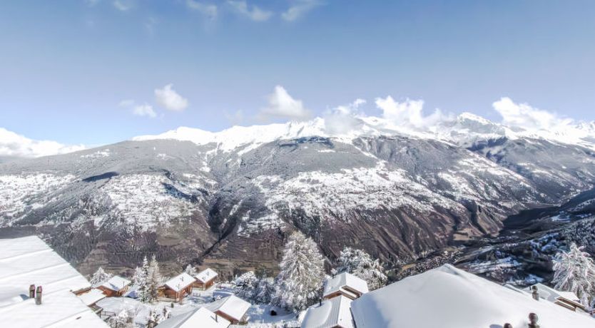 Photo of SWISSPEAK Resorts Thyon 4 Vallées Apartment 3