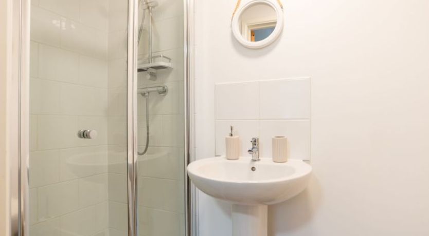 Photo of Hot Tub Lodge 2