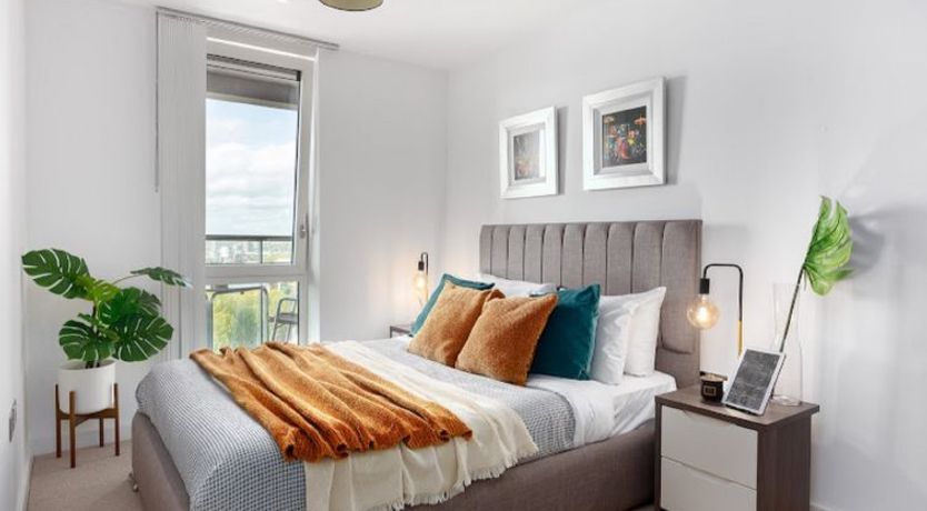 Photo of Avant-Garde, Shoreditch