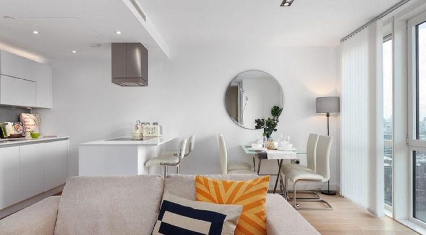 Photo of Avant-Garde, Shoreditch