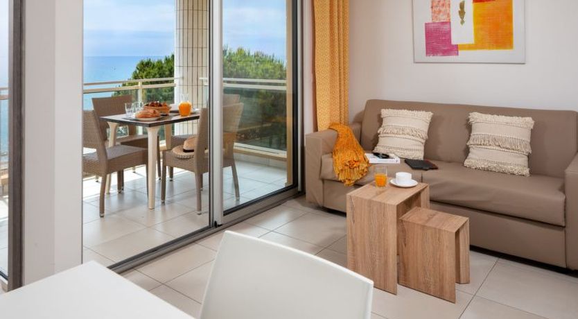 Photo of MB4 vue mer Apartment 5