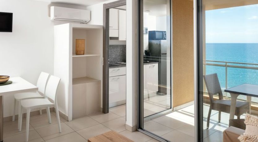 Photo of MB4 vue mer Apartment 5