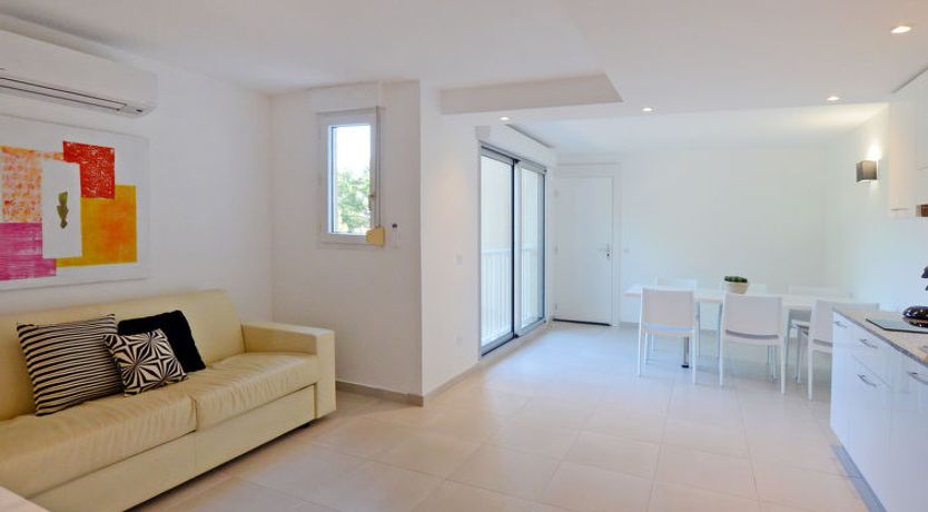 Photo of MB6 Loggia Apartment 8