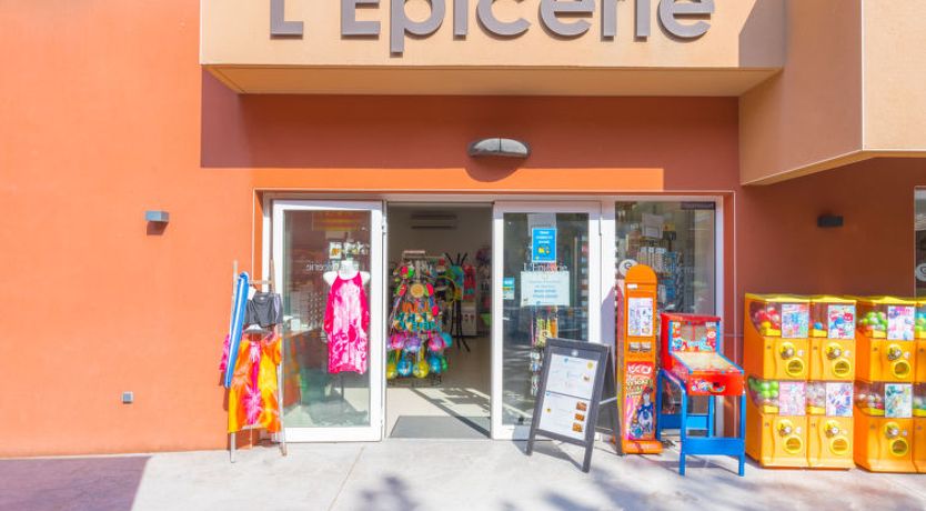 Photo of Le Mediterranée Apartment 8