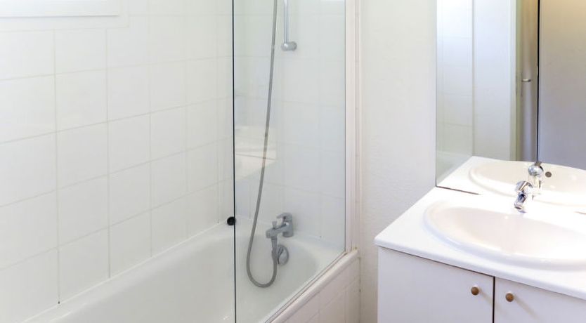 Photo of Les Terrasses du Lac Apartment 3