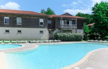 Les Terrasses du Lac Apartment 3 Holiday Home