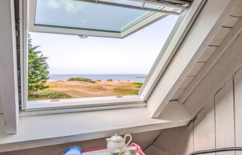 Belle Vue Mer Holiday Home