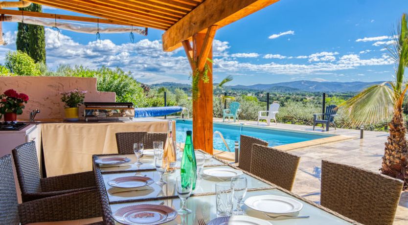 Photo of Les Lauriers Blancs