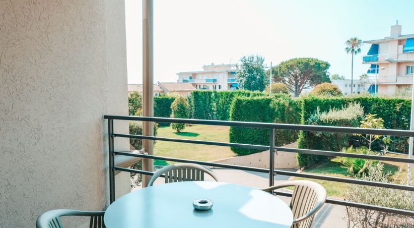 Photo of Résidence Thalazur Antibes Apartment 4
