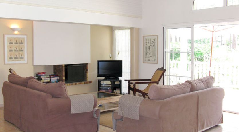 Photo of Atlantic Green Holiday Home 4