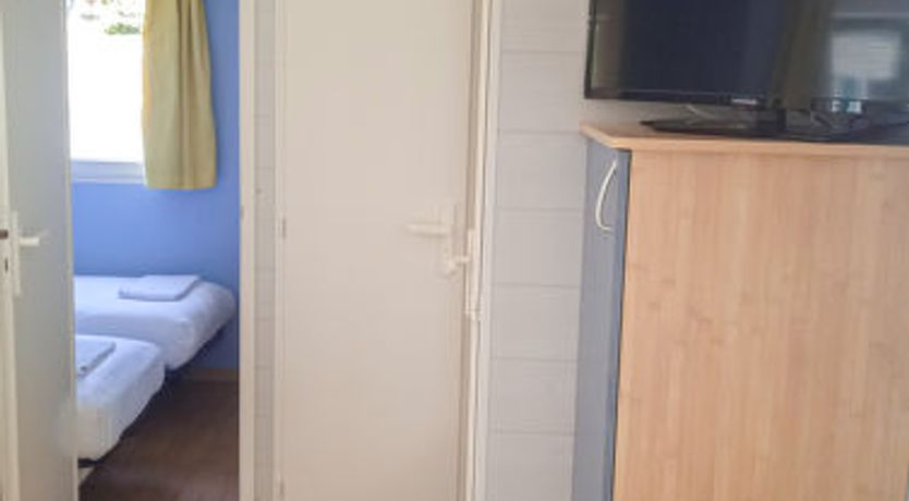 Photo of Le Domaine du Lambon Holiday Home 2