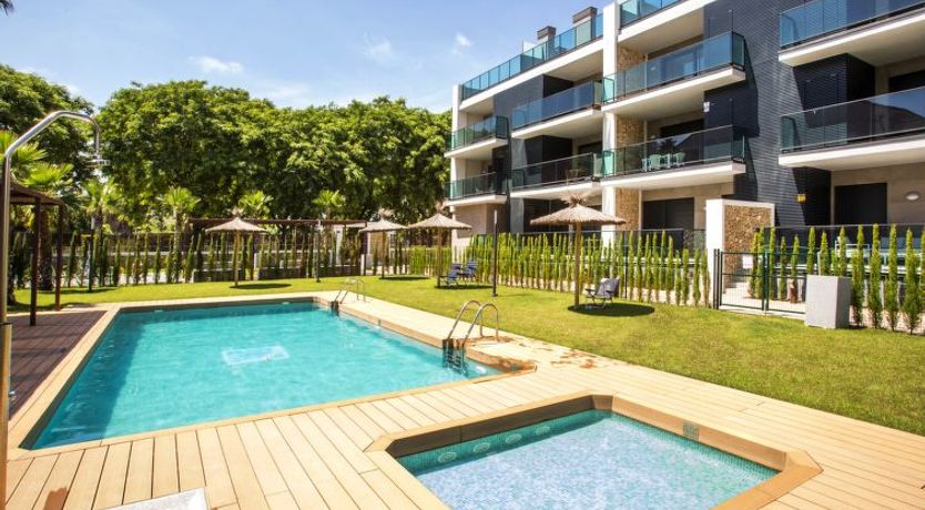 Photo of Golden Ray Sun Apartment 3