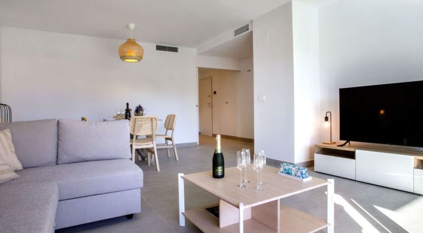 Photo of Golden Ray Sun Apartment 3