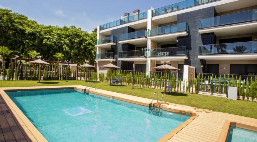 Photo of Golden Ray Sun Apartment 3