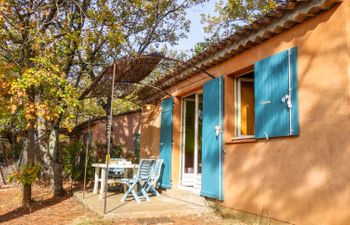 La Colline des Ocres Holiday Home