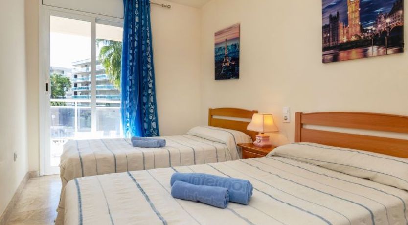 Photo of Ventura Park Apartment 2