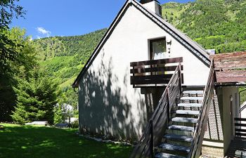 Les Marmottes Holiday Home