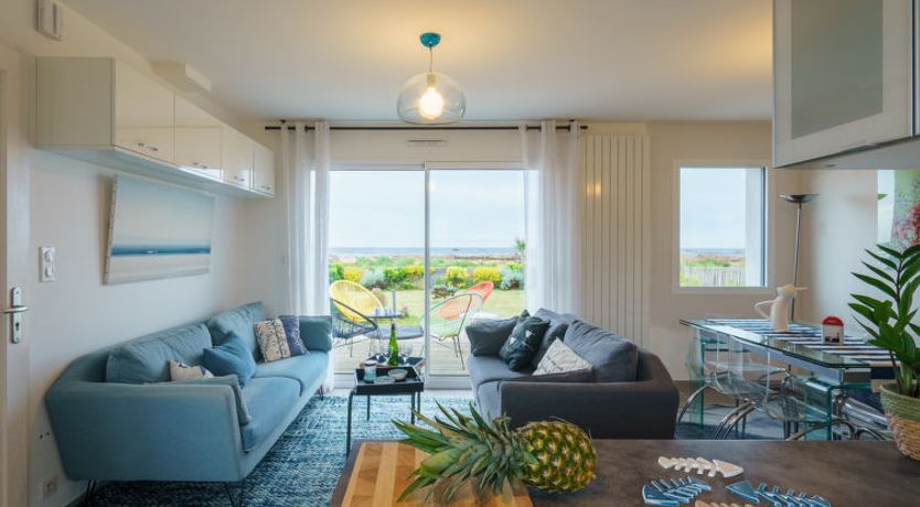 Photo of Les pieds dans l'eau