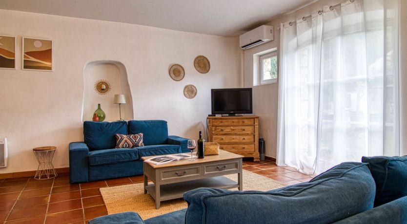 Photo of Les Grenaches