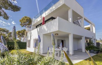 Villa Andaluzia Holiday Home