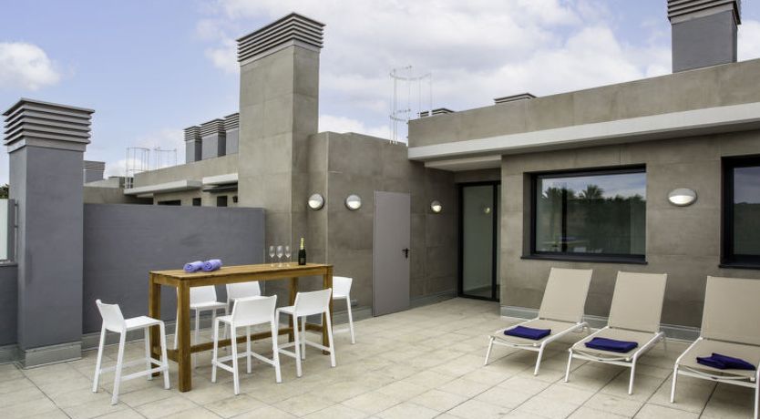 Photo of Golden Ray Duplex