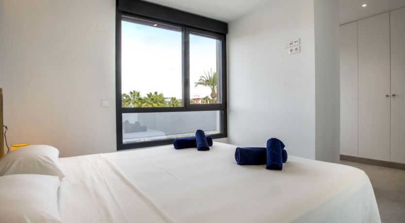 Photo of Golden Ray Duplex