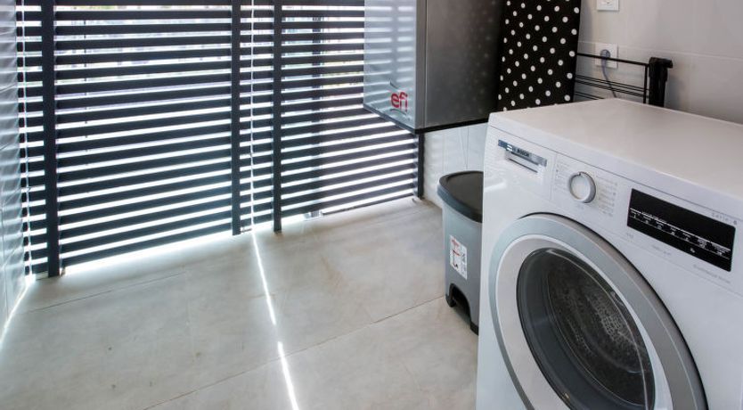 Photo of Golden Ray Duplex