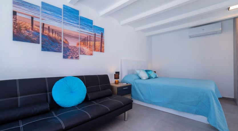 Photo of Estrella Azul