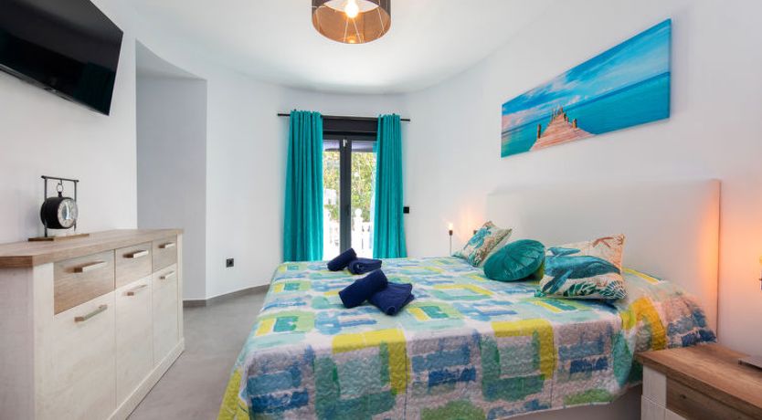 Photo of Estrella Azul