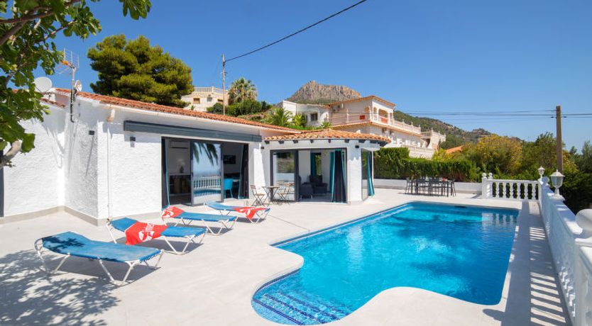 Photo of Estrella Azul