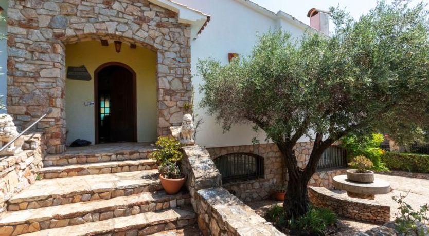 Photo of Les Oliveres