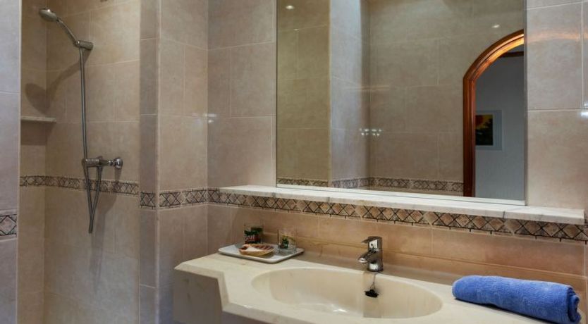 Photo of Les Oliveres