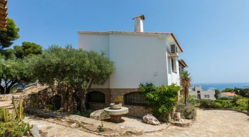 Photo of Les Oliveres