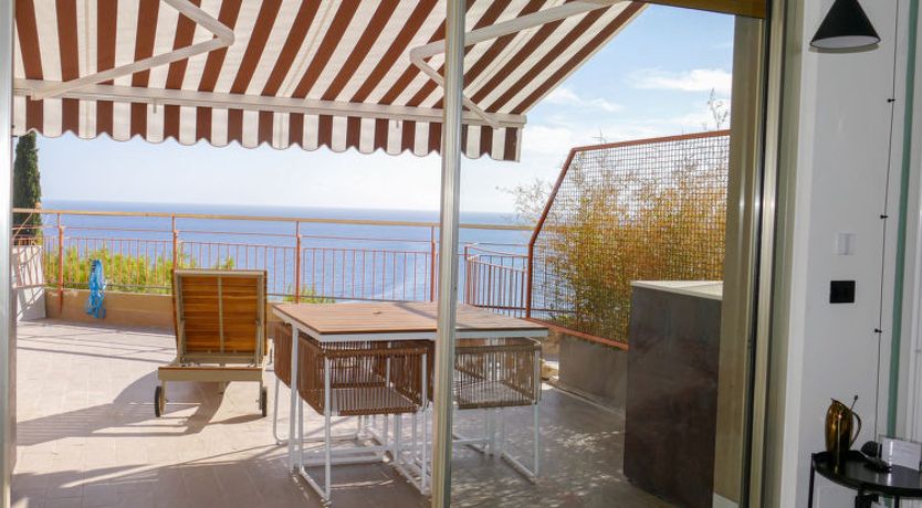 Photo of Nautilus Apartment 3