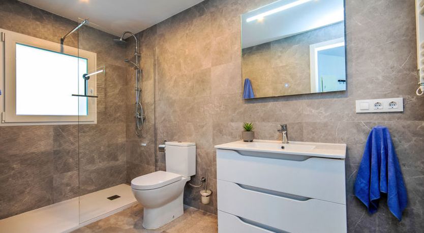 Photo of Panorama View