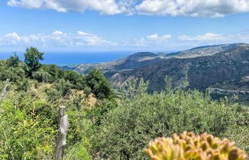 Ambra Sicilia Holiday Home