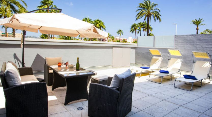 Photo of Golden Ray Apartment 2