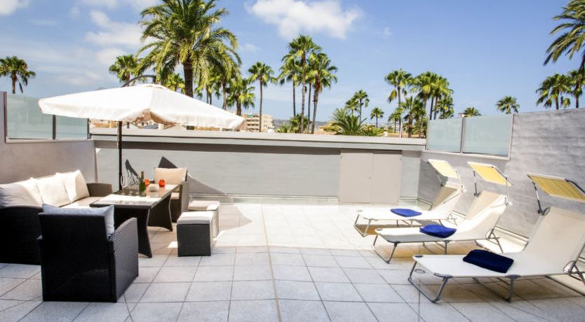 Photo of Golden Ray Apartment 2