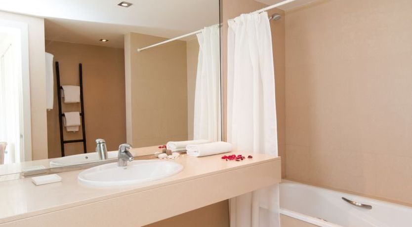 Photo of Villa Los Lagos 12