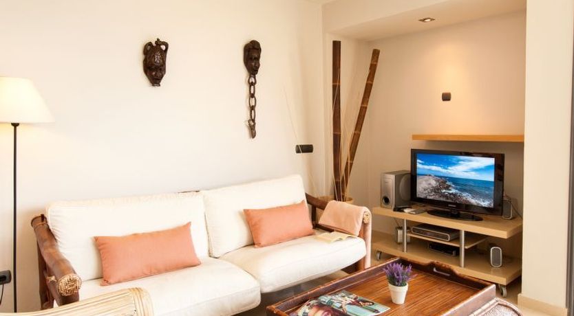 Photo of Villa Los Lagos 12