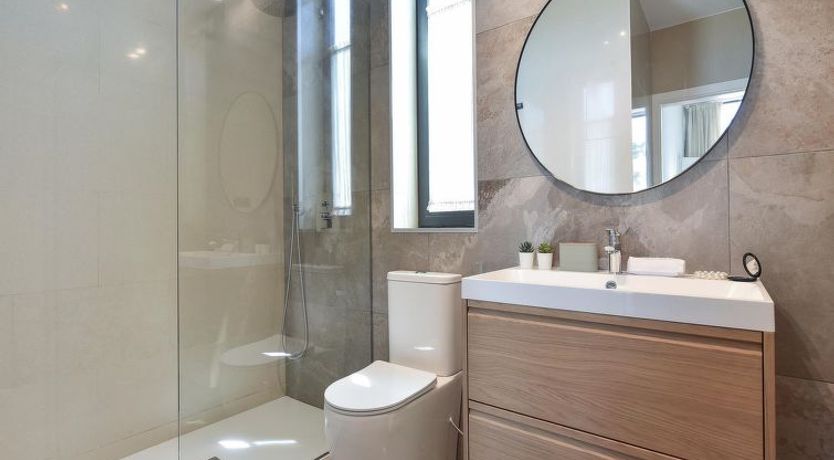 Photo of Los Lagos 37